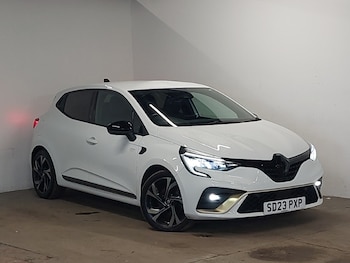 Used Renault Clio 2023 for sale - 77761534: Photo