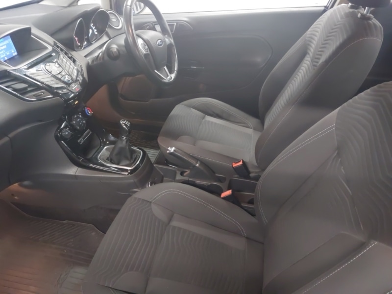 Used Ford Fiesta 2016 for sale - 76951863: Photo 5