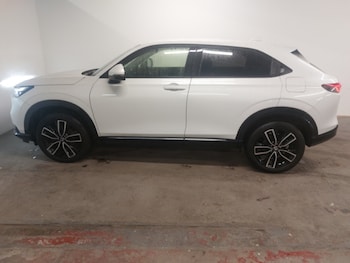 Used Honda HR-V 2023 for sale - 77105720: Photo