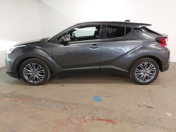 Used Toyota C-HR 2022 for sale - 75562291: Photo