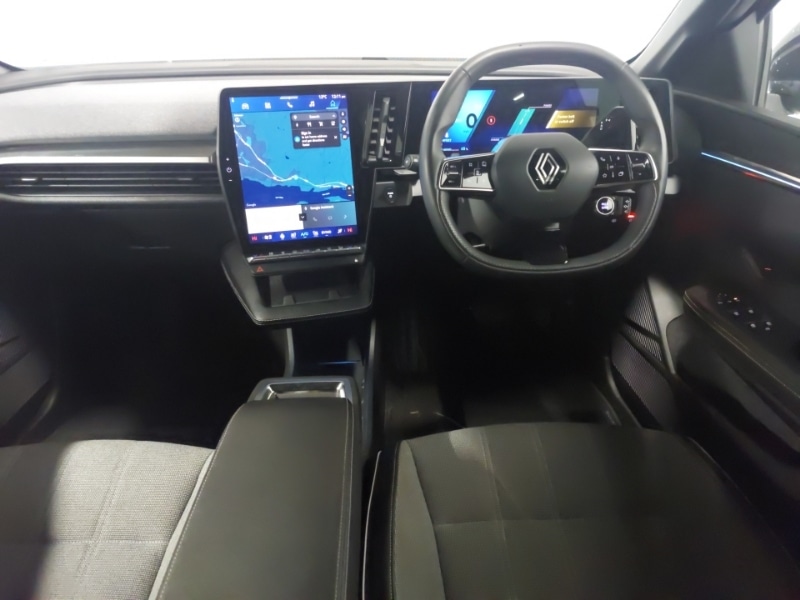 Used Renault Megane E Tech 2024 for sale - 76492919: Photo 2