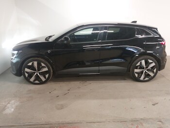 Used Renault Megane E Tech 2024 for sale - 76492919: Photo