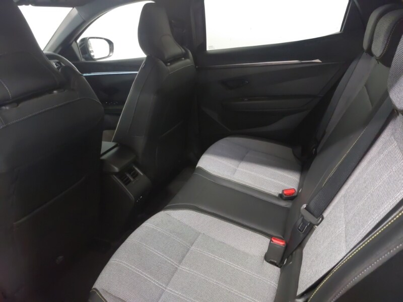 Used Renault Megane E Tech 2024 for sale - 76492919: Photo 6