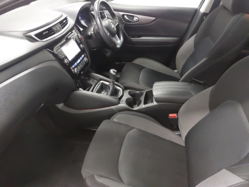 Used Nissan Qashqai 2018 for sale - 77816484: Photo 5