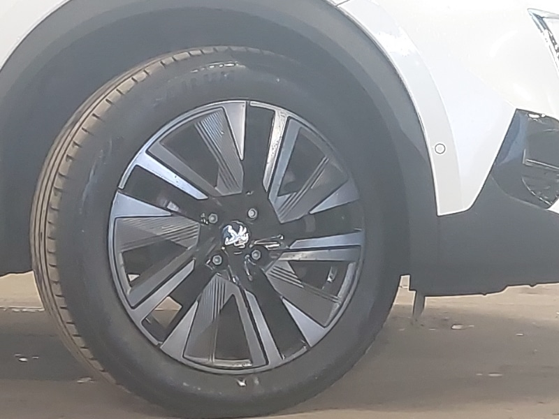 Used Peugeot 2008 2021 for sale - 77837890: Photo 9