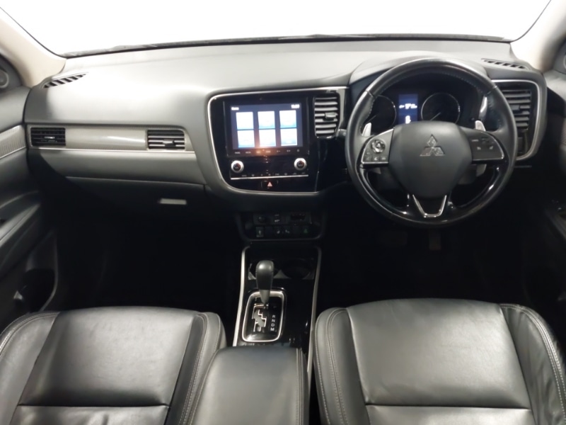 Used Mitsubishi Outlander 2020 for sale - 77974812: Photo 2