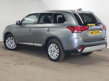 Used Mitsubishi Outlander 2020 for sale - 77974812: Photo