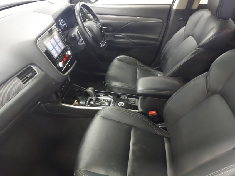 Used Mitsubishi Outlander 2020 for sale - 77974812: Photo 5