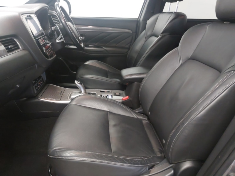 Used Mitsubishi Outlander 2019 for sale - 77942716: Photo 5