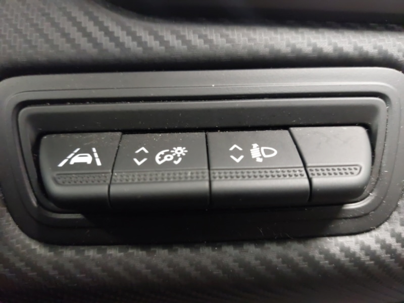 Used Renault Clio 2021 for sale - 76587284: Photo 15