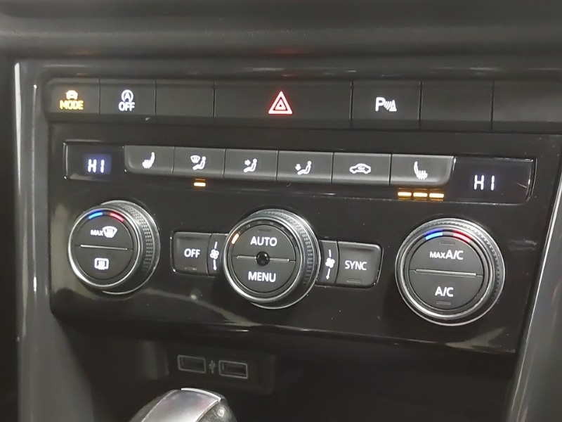 Used Volkswagen T-Roc 2020 for sale - 77189648: Photo 19