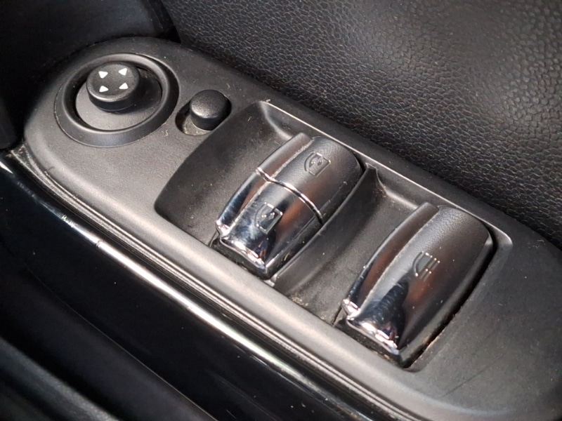 Used MINI Convertible 2020 for sale - 77251665: Photo 19