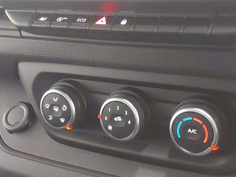 Used Renault Trafic 2025 for sale - 76579400: Photo 16