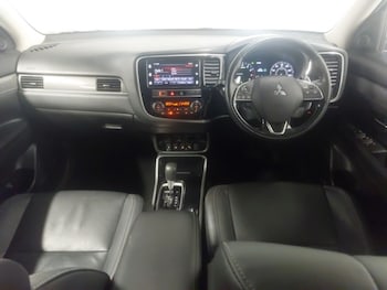 Used Mitsubishi Outlander 2019 for sale - 77410012: Photo