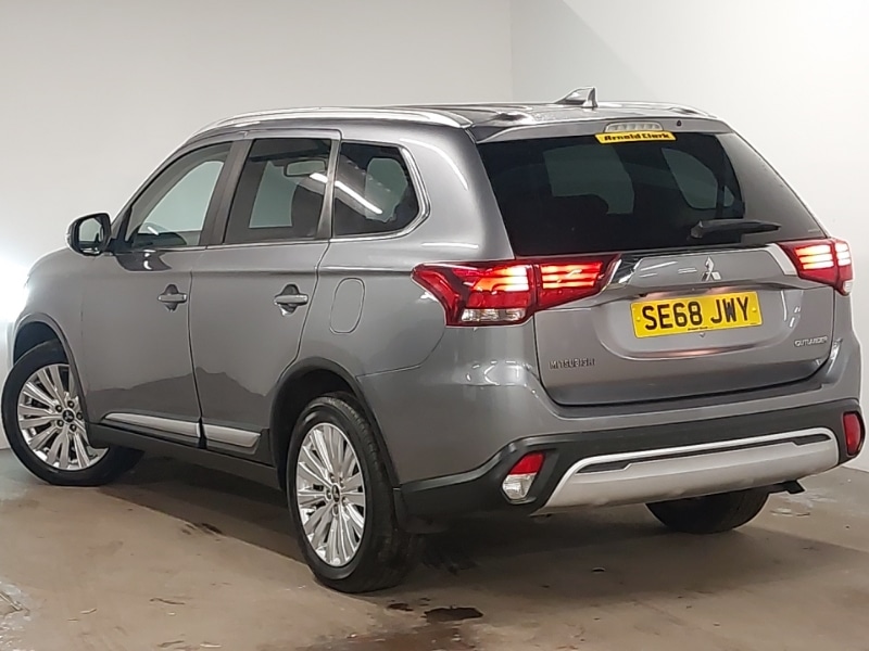 Used Mitsubishi Outlander 2019 for sale - 77410012: Photo 3