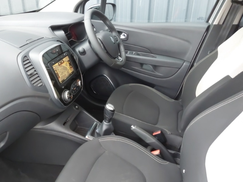 Used Renault Captur 2019 for sale - 76889426: Photo 5