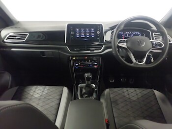 Used Volkswagen T-Roc 2023 for sale - 77448598: Photo