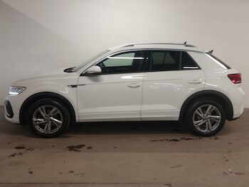 Used Volkswagen T-Roc 2023 for sale - 77448598: Photo