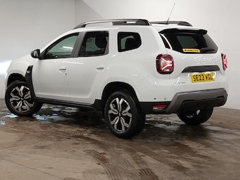 Used Dacia Duster 2023 for sale - 77907901: Photo
