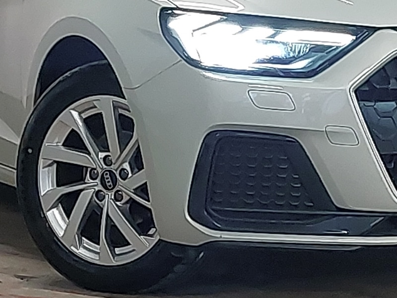 Used Audi A1 2023 for sale - 77012489: Photo 9