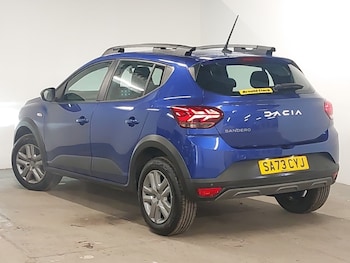 Used Dacia Sandero Stepway 2023 for sale - 76269174: Photo 3