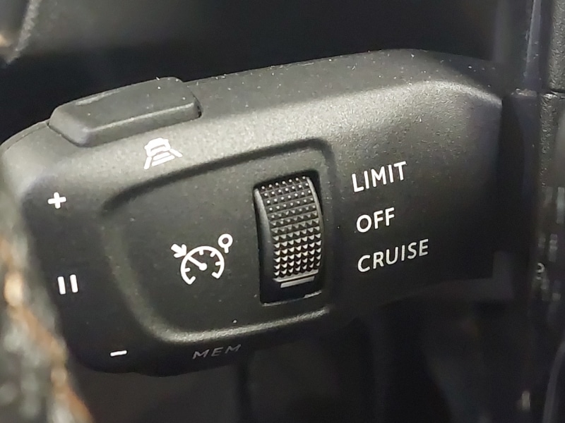 Used Peugeot 3008 2022 for sale - 76951911: Photo 13