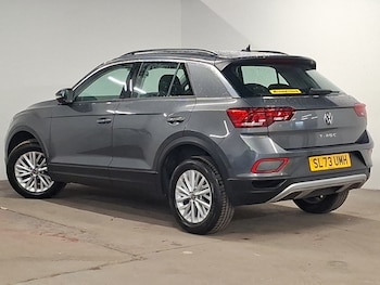 Used Volkswagen T-Roc 2023 for sale - 79382650: Photo