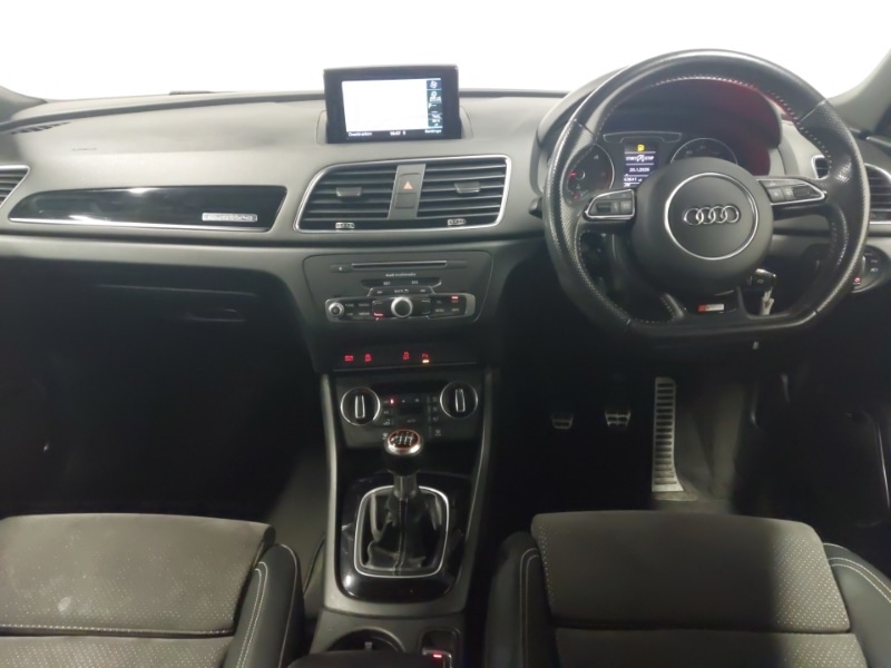 Used Audi Q3 2017 for sale - 77265552: Photo 2