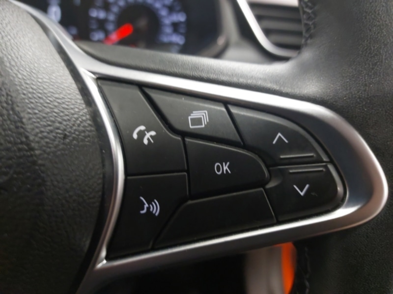 Used Renault Clio 2022 for sale - 76160574: Photo 16