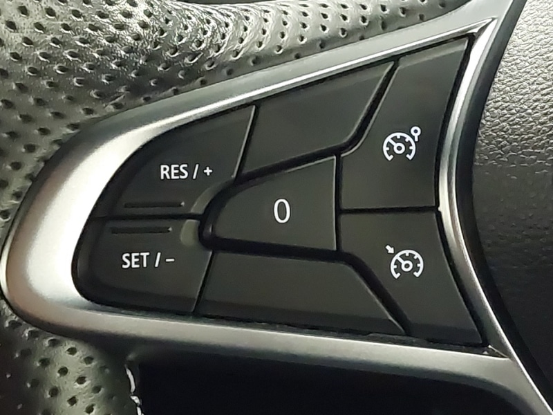 Used Renault Clio 2023 for sale - 77439285: Photo 17