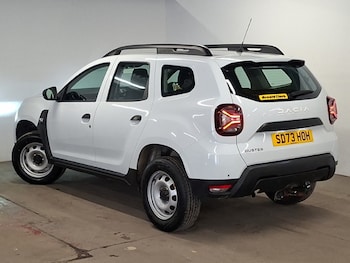 Used Dacia Duster 2023 for sale - 79373052: Photo