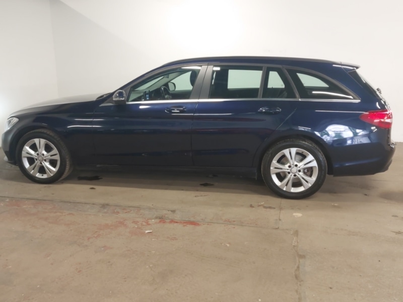 Used Mercedes-Benz C Class 2016 for sale - 78151570: Photo 4