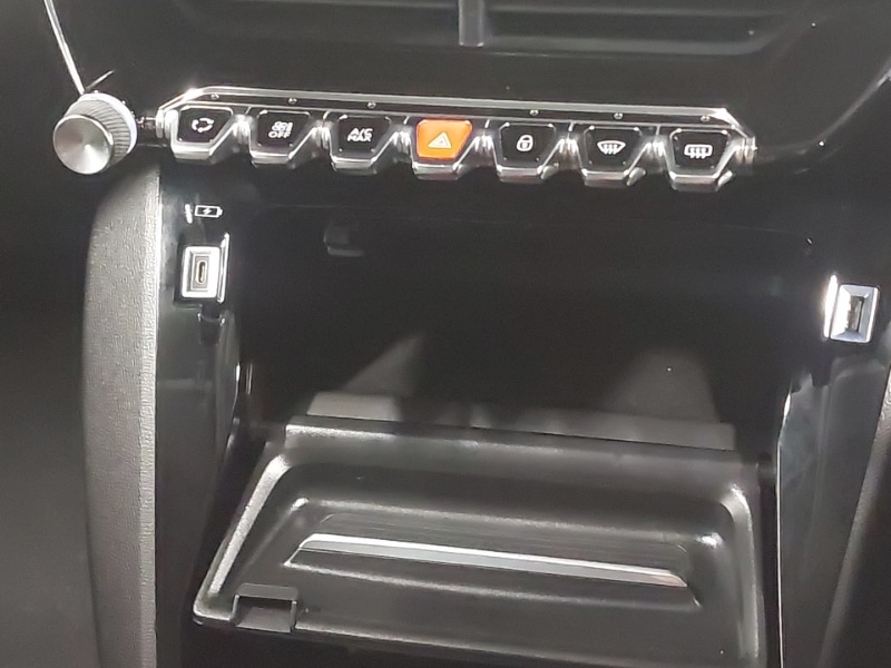 Used Peugeot 2008 2022 for sale - 77189650: Photo 15