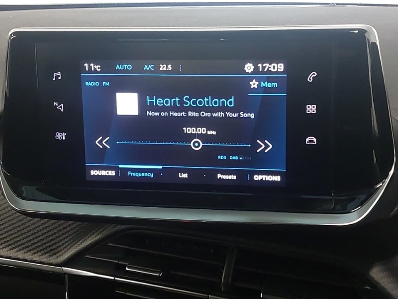 Used Peugeot 2008 2022 for sale - 77189650: Photo 7