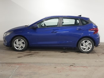 Used Hyundai i20 2023 for sale - 77343288: Photo