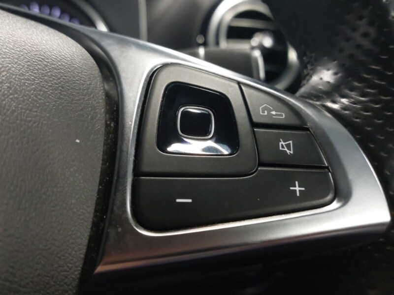 Used Mercedes-Benz E Class 2018 for sale - 77896851: Photo 14