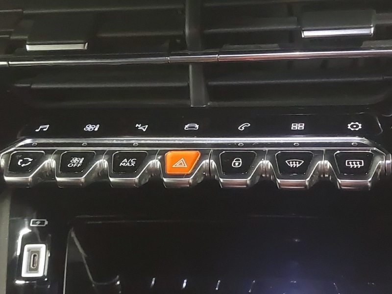 Used Peugeot 2008 2022 for sale - 76054571: Photo 14