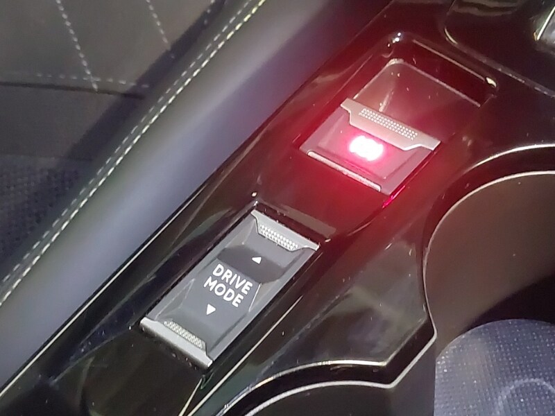 Used Peugeot 2008 2022 for sale - 76054571: Photo 15