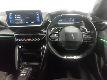 Used Peugeot 2008 2022 for sale - 76054571: Photo