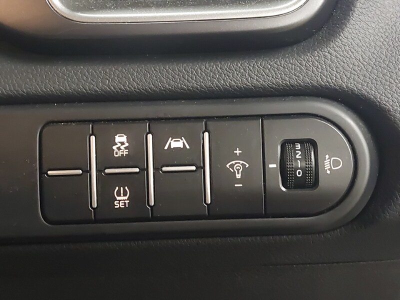 Used Kia XCeed 2023 for sale - 77651999: Photo 12