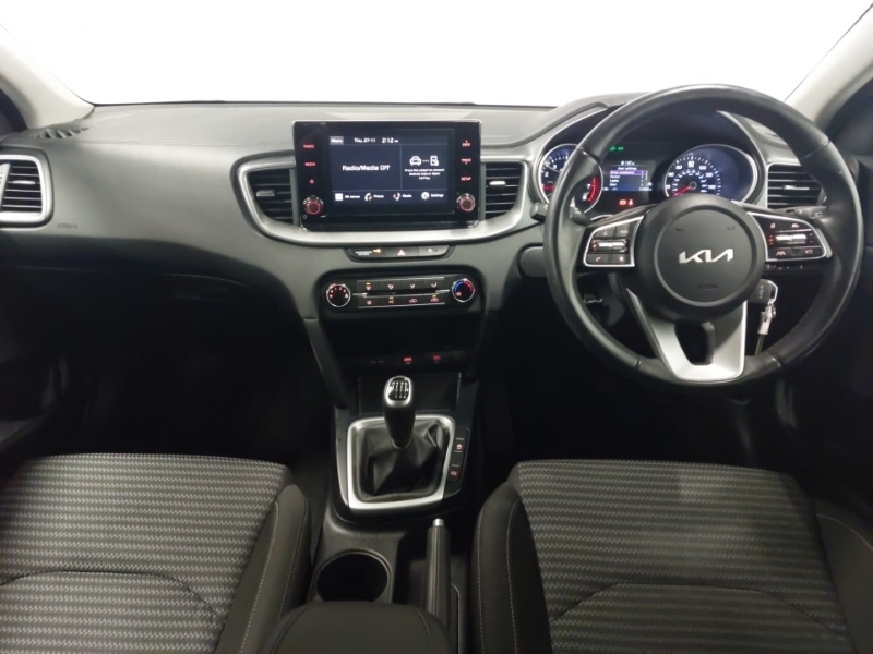 Used Kia XCeed 2023 for sale - 77651999: Photo 2