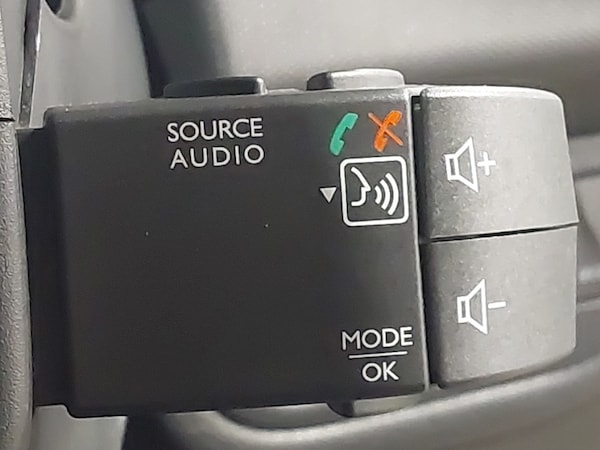 Used Dacia Sandero Stepway 2019 for sale - 76258308: Photo 19