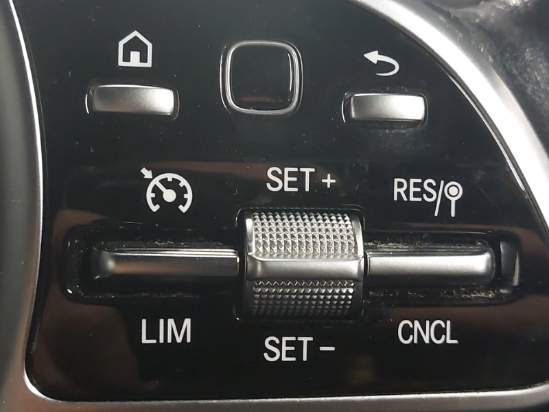 Used Mercedes-Benz GLA 2020 for sale - 77908041: Photo 16