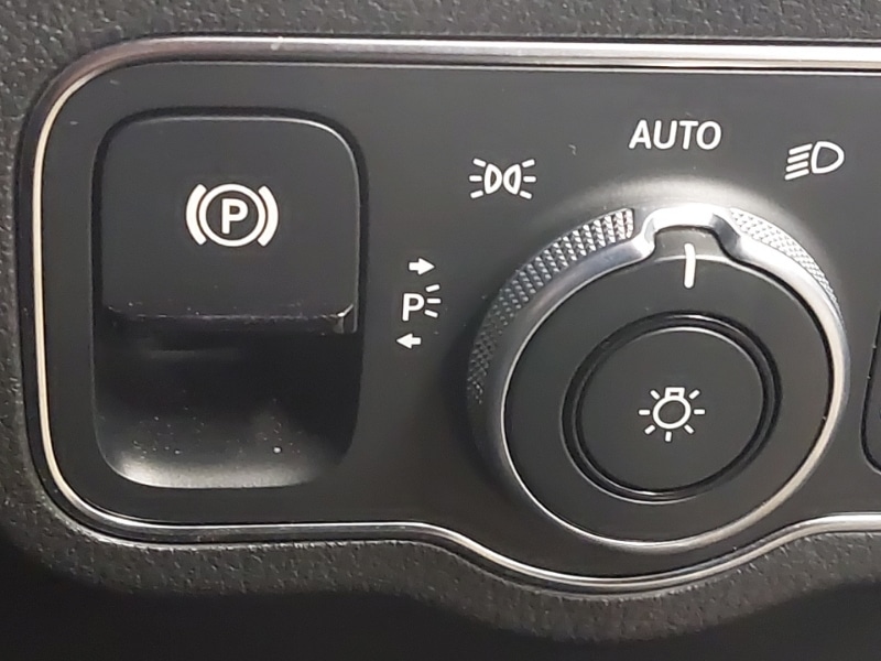 Used Mercedes-Benz GLA 2020 for sale - 77908041: Photo 18