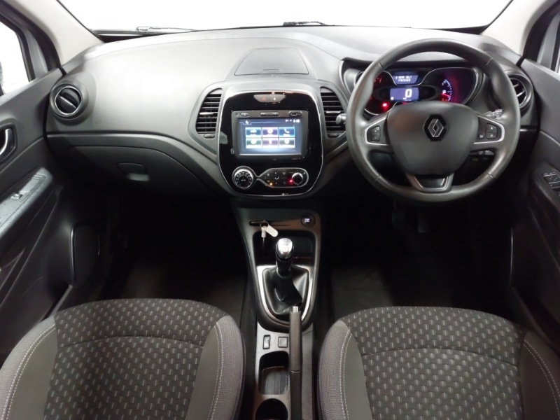 Used Renault Captur 2017 for sale - 77908058: Photo 2