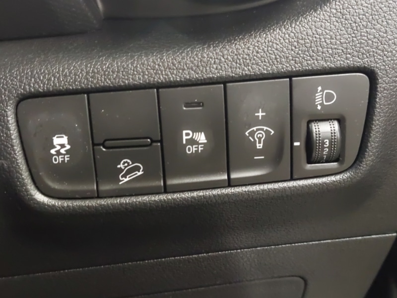 Used Hyundai KONA 2021 for sale - 76348262: Photo 13