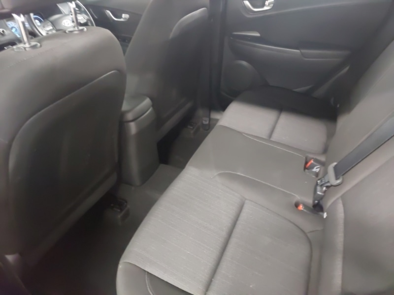 Used Hyundai KONA 2021 for sale - 76348262: Photo 6