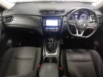 Used Nissan X-Trail 2018 for sale - 76187859: Photo