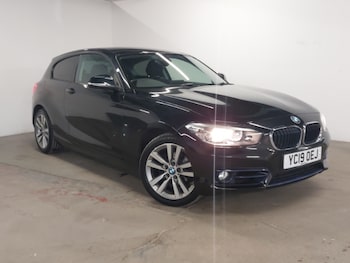 2019 - 118d Sport 3dr [Nav/Servotronic]