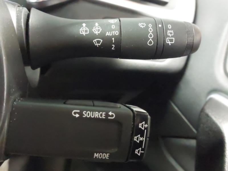 Used Renault Captur 2022 for sale - 76108138: Photo 15